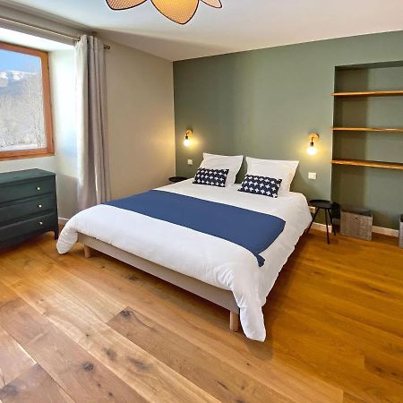 Le Chat Perche - Appartements 3 Etoiles Spacieux Et Chaleureux A Allemond エクステリア 写真