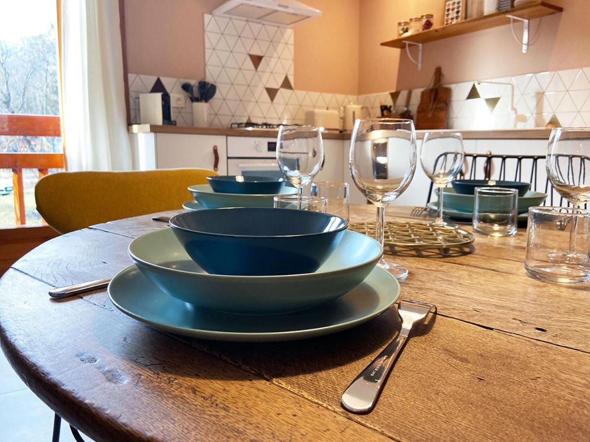 Le Chat Perche - Appartements 3 Etoiles Spacieux Et Chaleureux A Allemond エクステリア 写真